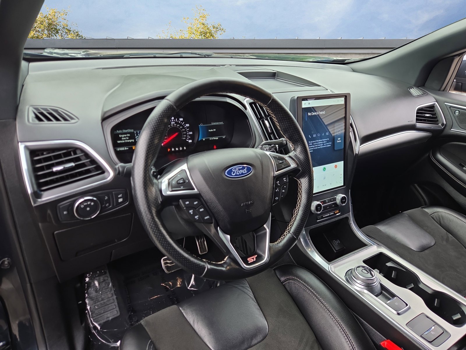 2022 Ford Edge ST - Photo 10