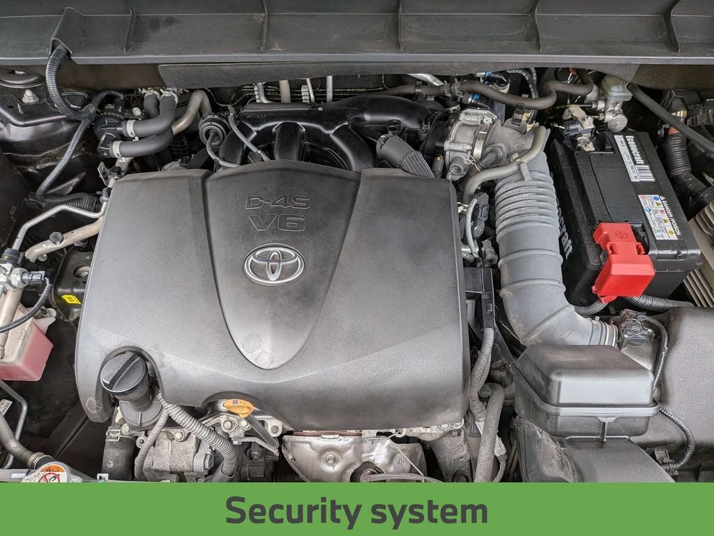 Used 2022 Brown Toyota LE image 13