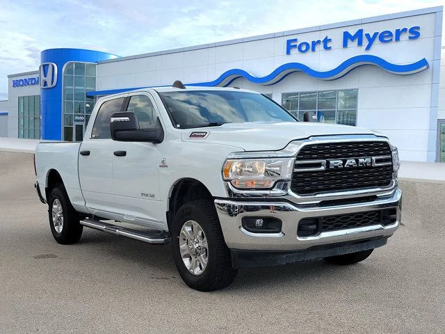 2024 RAM 2500 Big Horn 4X4 Crew Cab SWB's photo