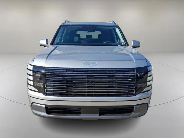 New 2026 Silver Hyundai SEL Premium image 2