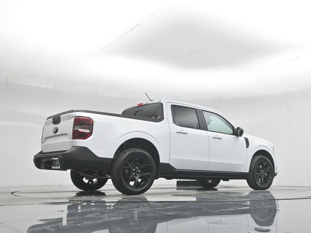 New 2026 Oxford White Ford Lariat image 46