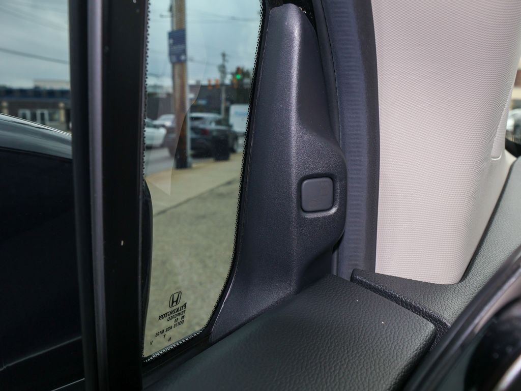 Photo 33