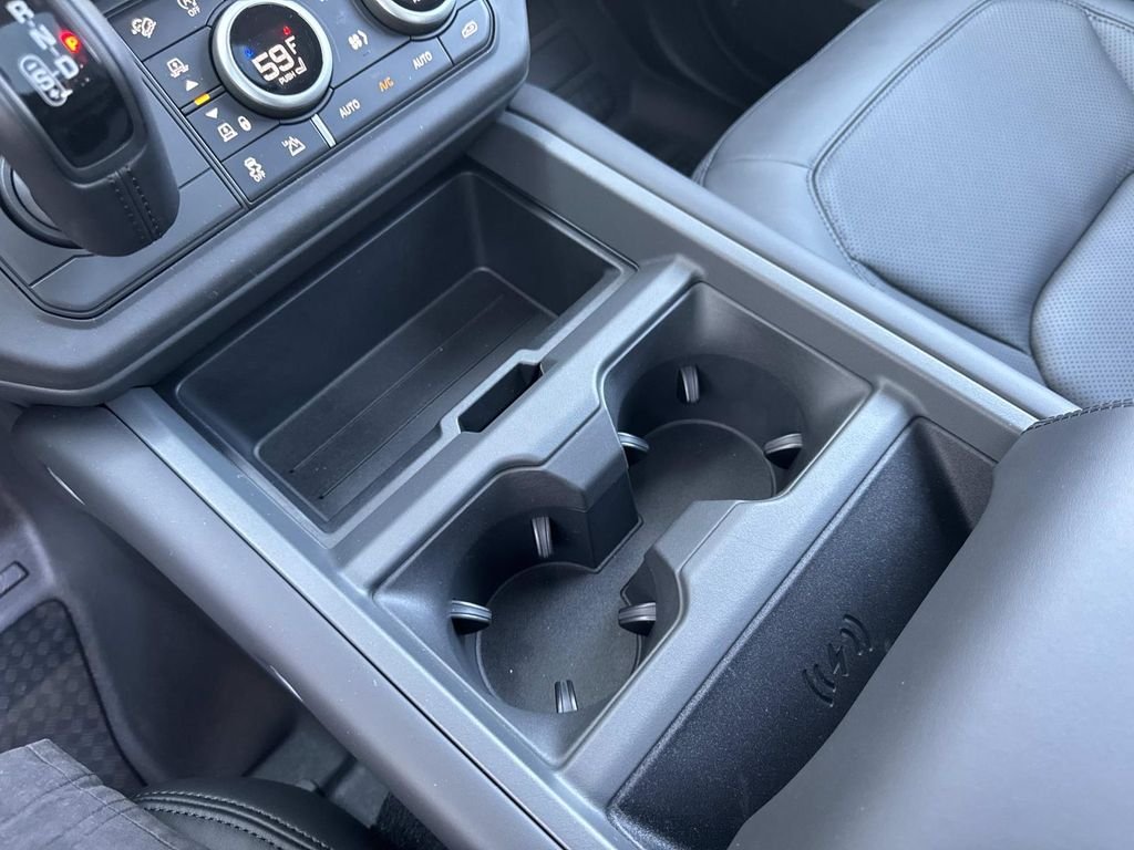 New 2026 Carpathian Grey Land Rover S image 25