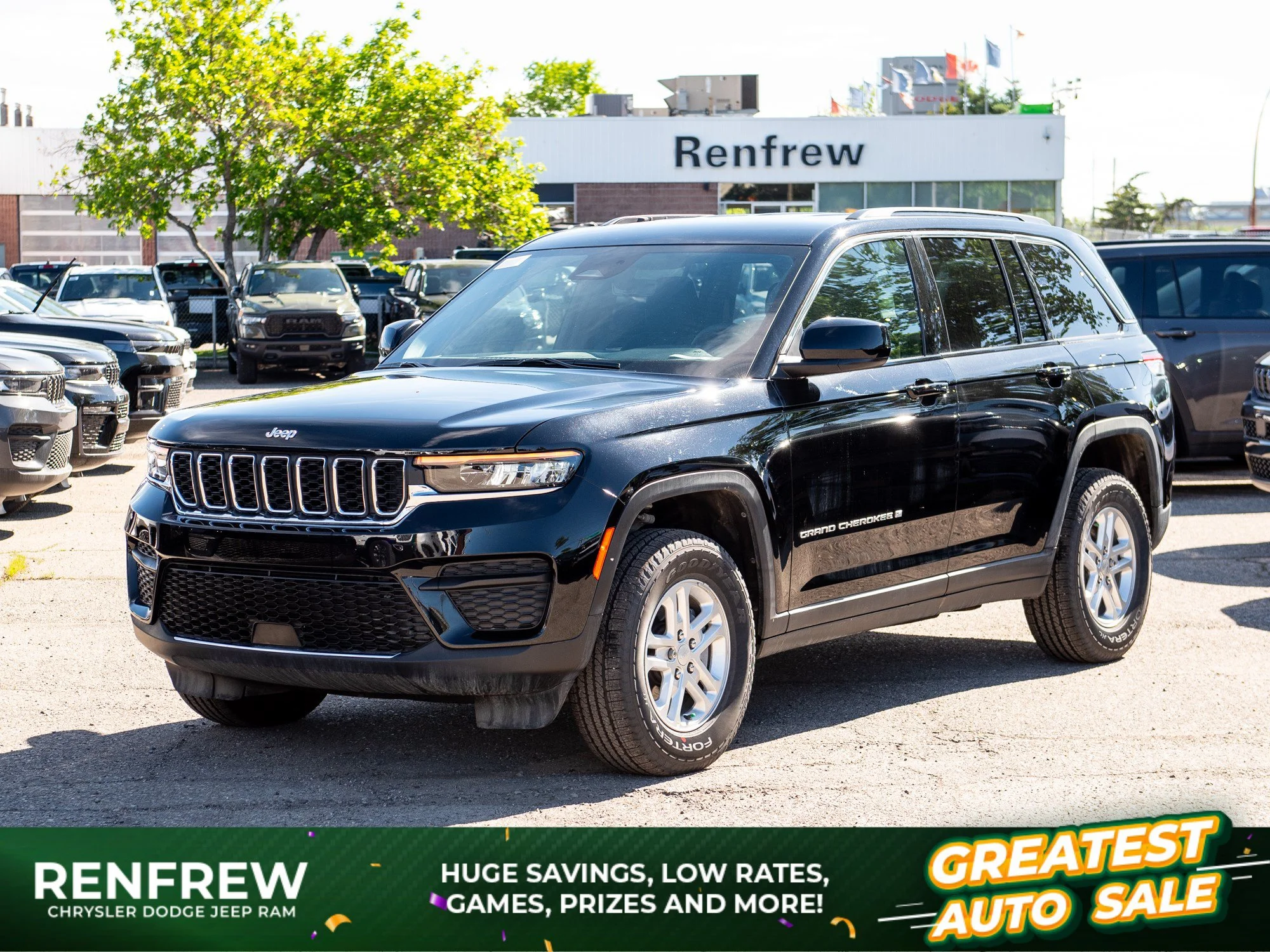 New 2025 Black Jeep Laredo* 4x4, Heated Seats/Wheel, Blind-Spot Monitoring image 1