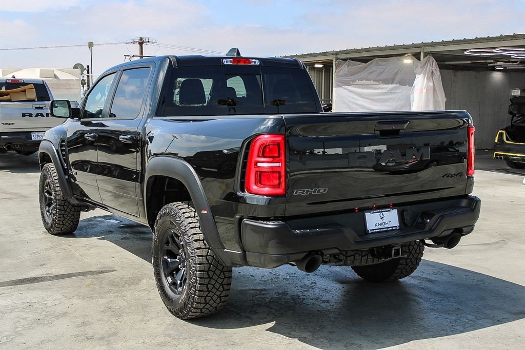 New 2026 Diamond Black Crystal Pearlcoat Ram RHO image 7