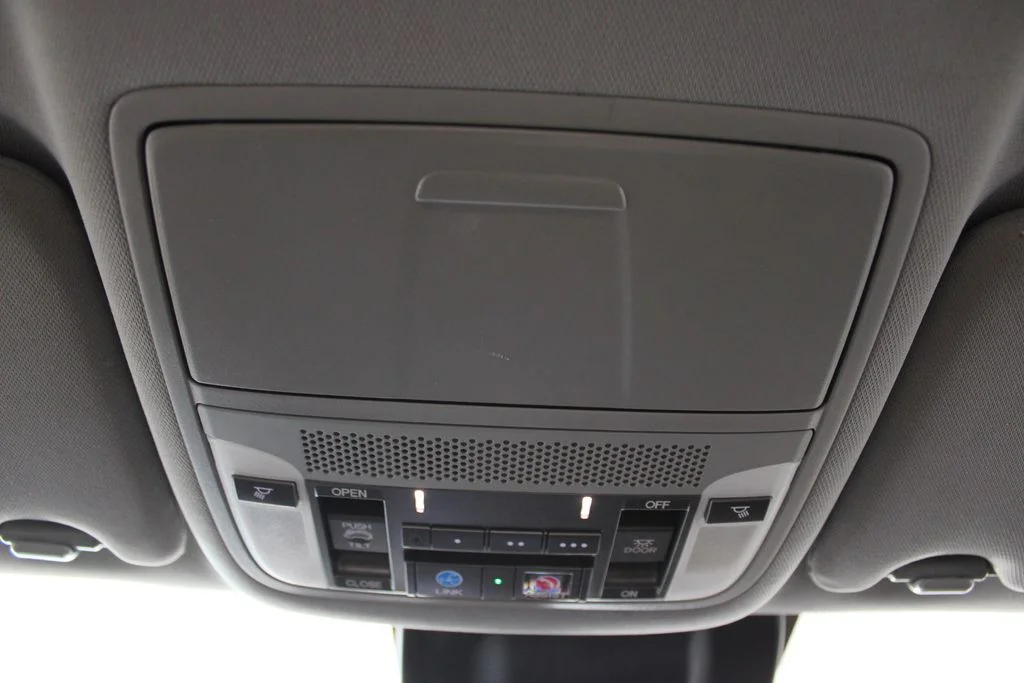 Used 2020 Gray Acura Advance image 37