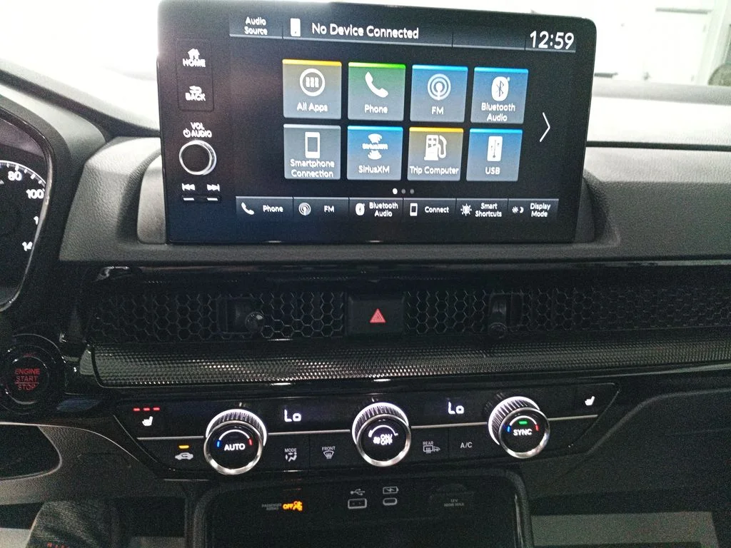 Used 2025 White Honda EX-L image 18