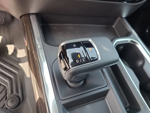 New 2026 Summit White Chevrolet LT Trail Boss image 34