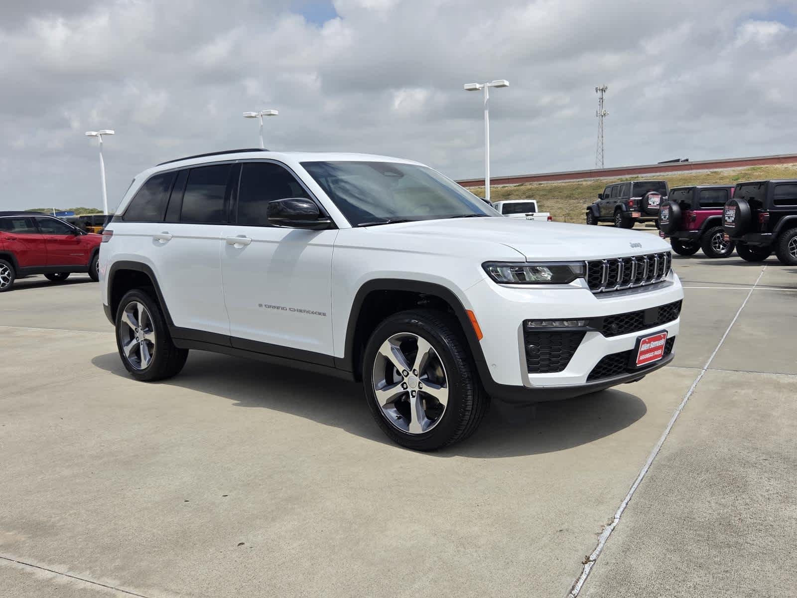New 2026 Bright White Clearcoat Jeep Limited image 7