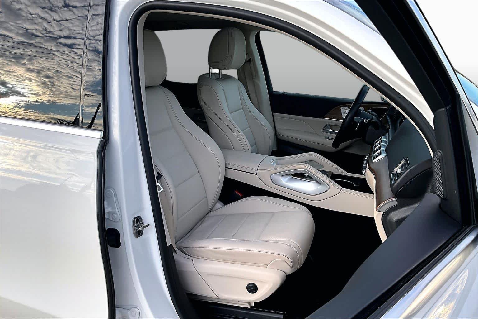 Used 2025 Polar White Mercedes-Benz GLE 350 image 9