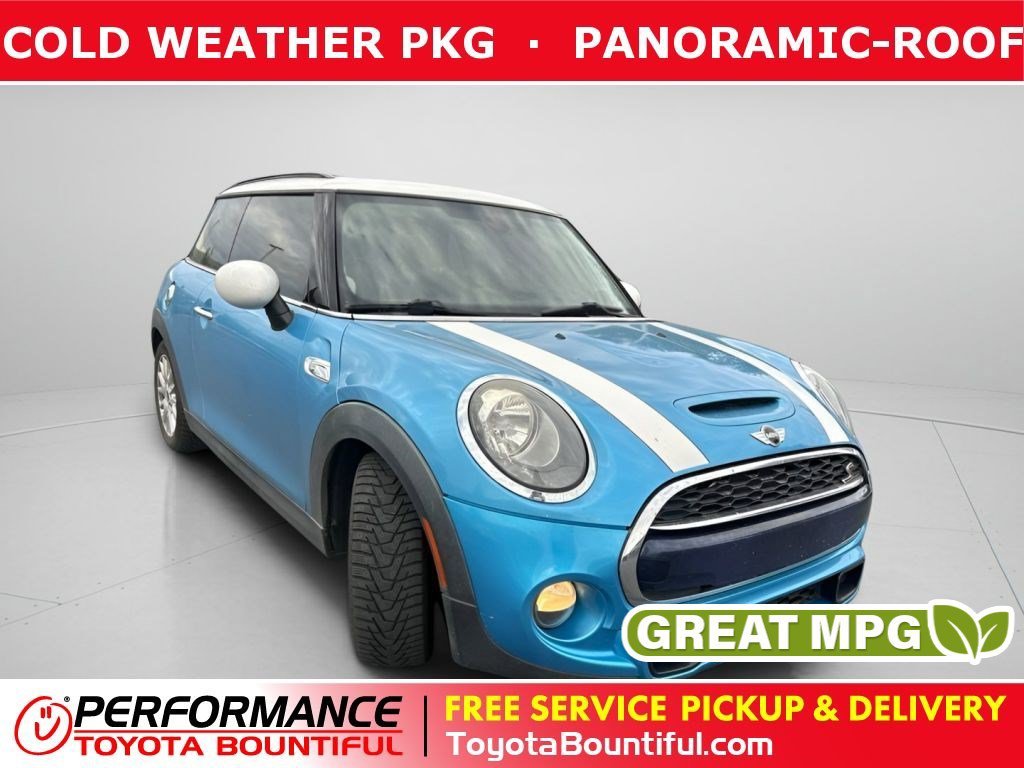 Used 2016 Electric Blue Metallic MINI Base image 1