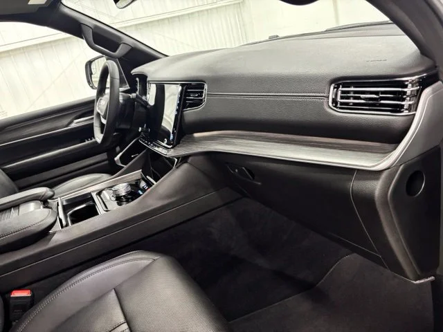 Used 2023 Silver Jeep Series II image 16