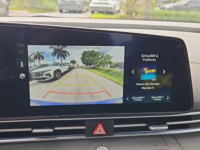 2025 Hyundai Elantra Blue - Photo 24