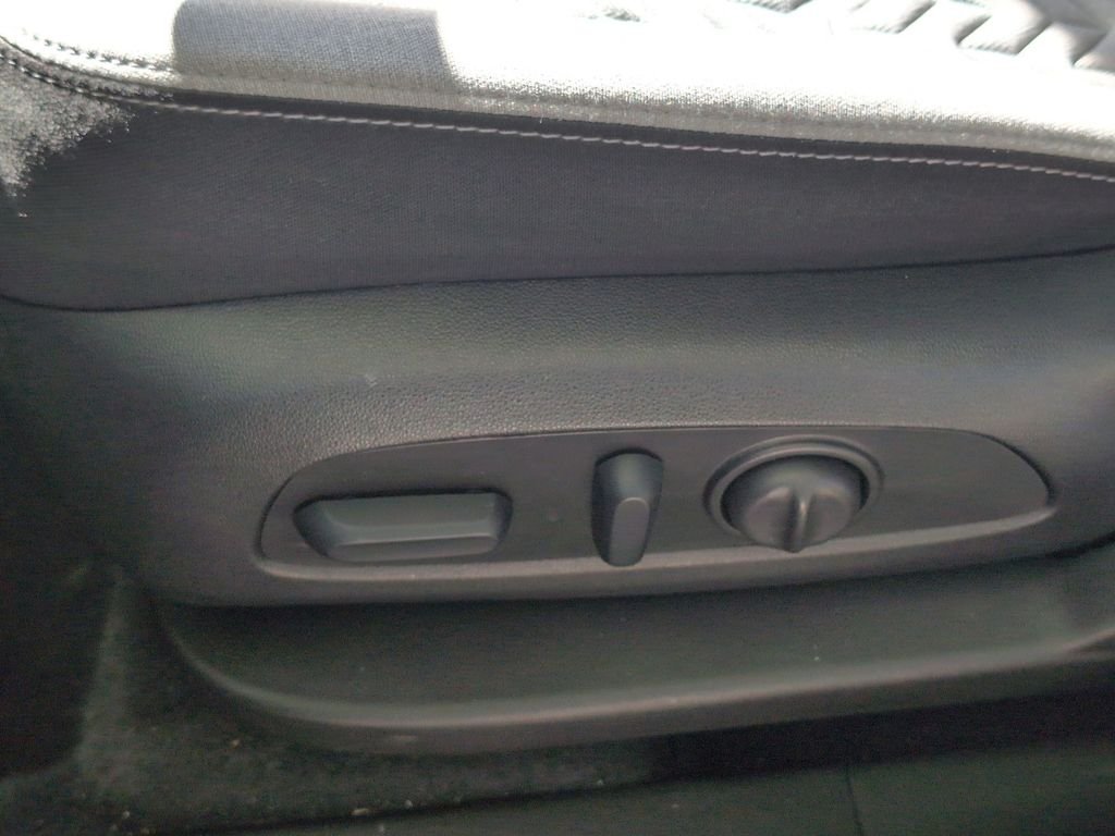 Used 2023 White Chevrolet LS image 18