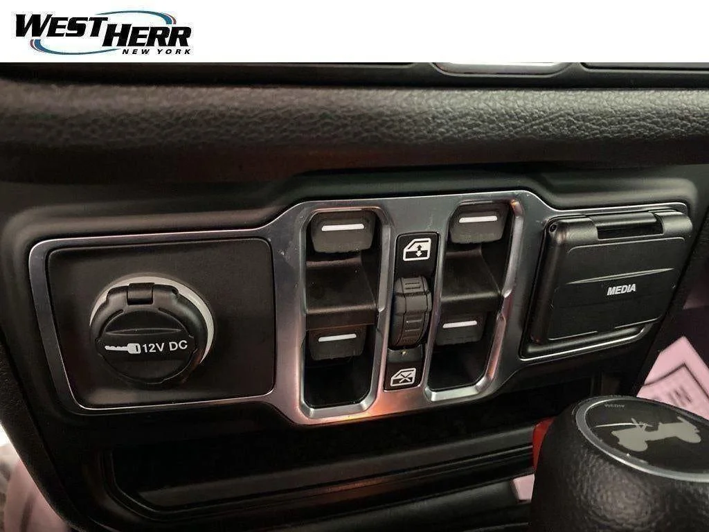 Used 2026 Anvil Clearcoat Jeep Sport S image 7