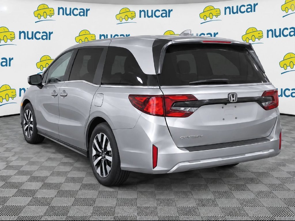 Used 2025 Black Honda EX-L image 3