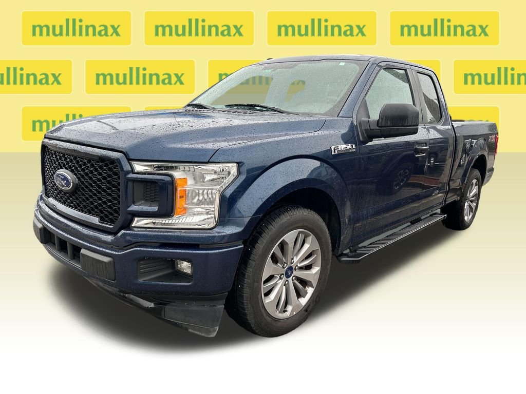 Used 2018 Blue Ford XL image 4