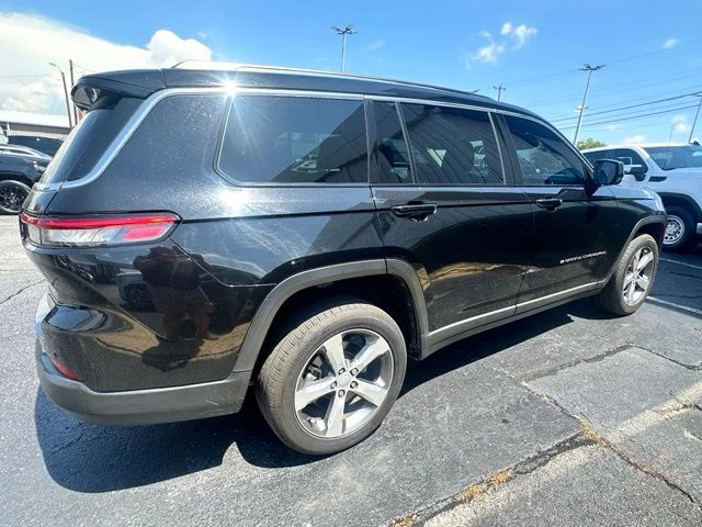 Used 2021 Black Jeep Limited image 22