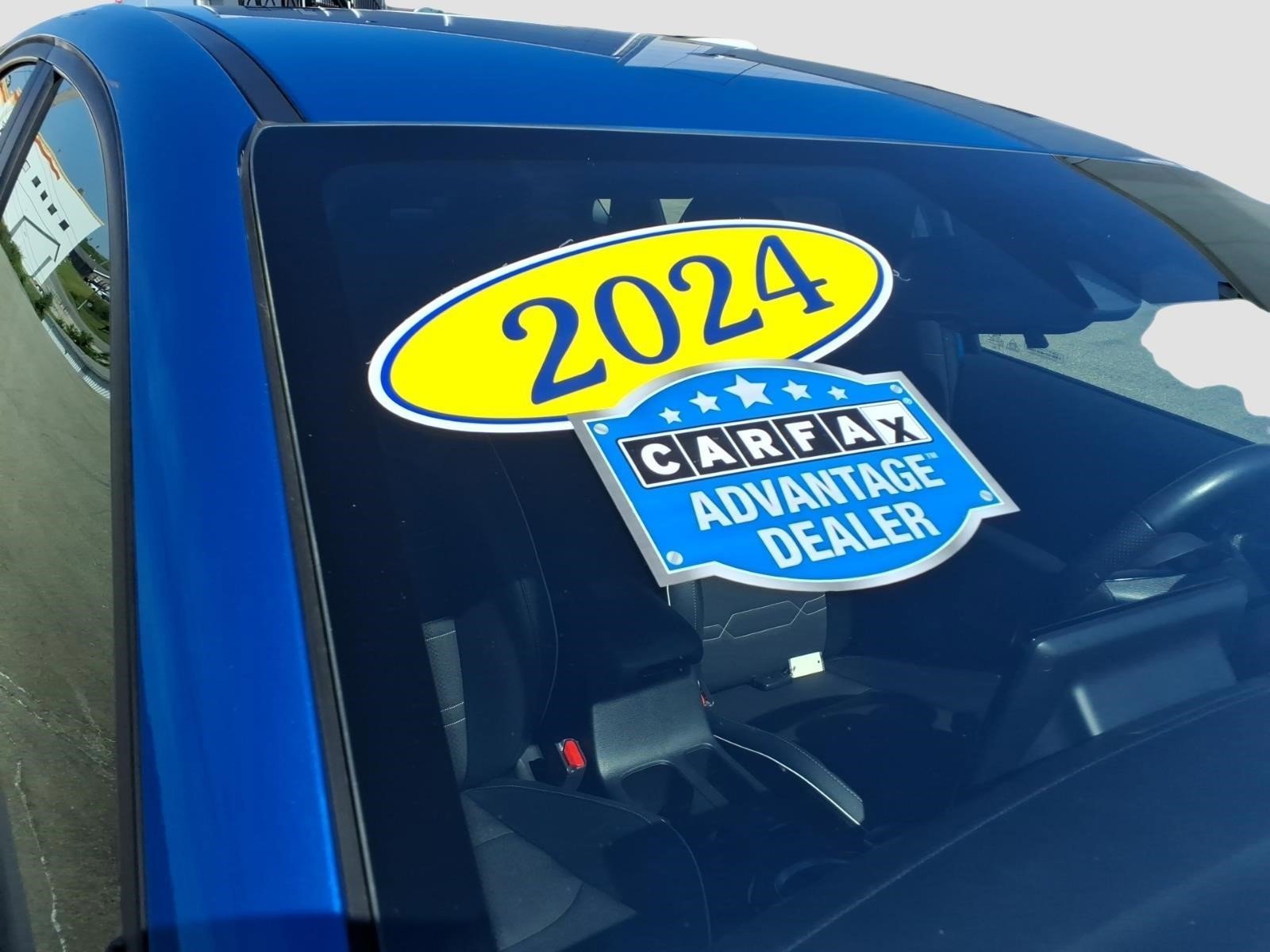 Used 2024 Sporty Blue Spb Kia GT-Line image 9