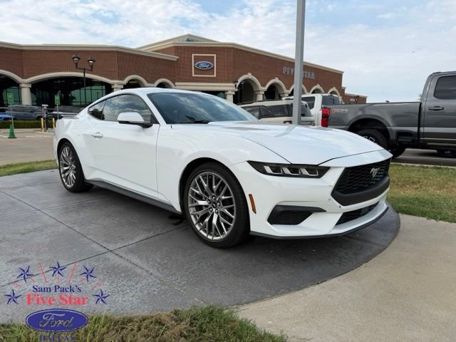 Used 2024 White Ford EcoBoost Premium image 1