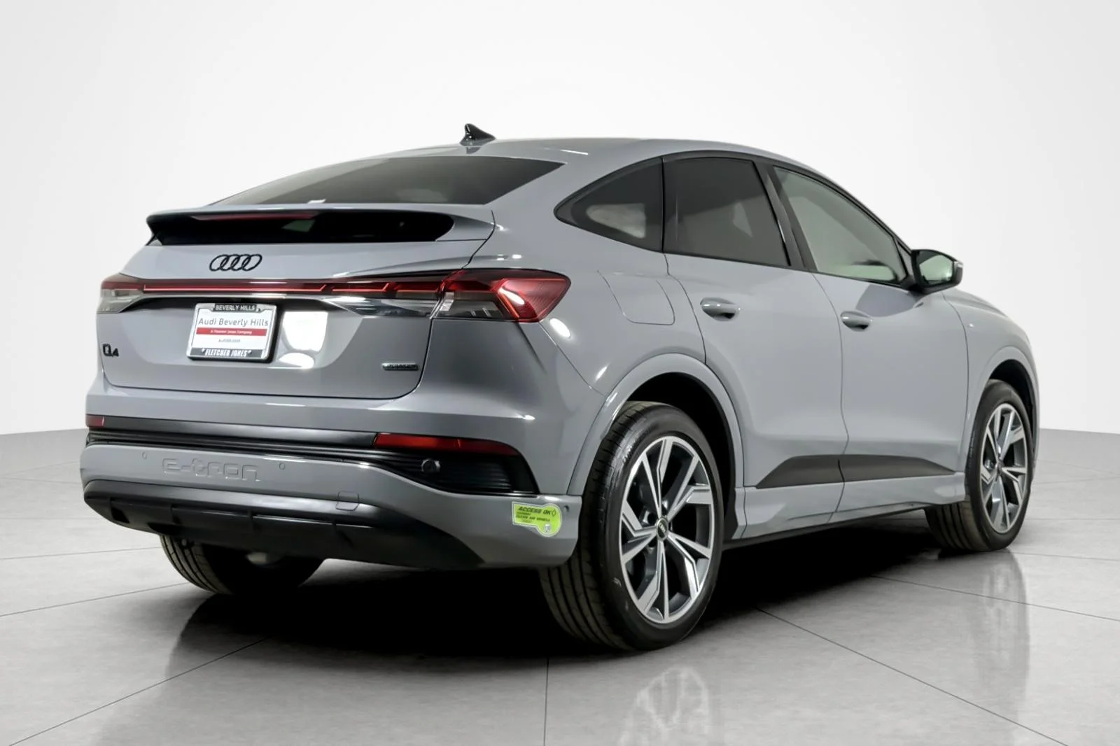 Used 2023 Pebble Gray Audi Premium Plus 50 quattro image 5