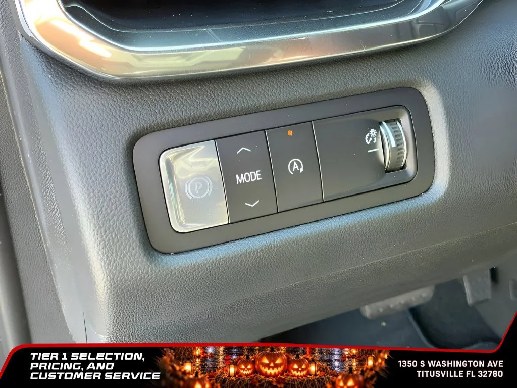 New 2026 Summit White GMC Elevation image 26
