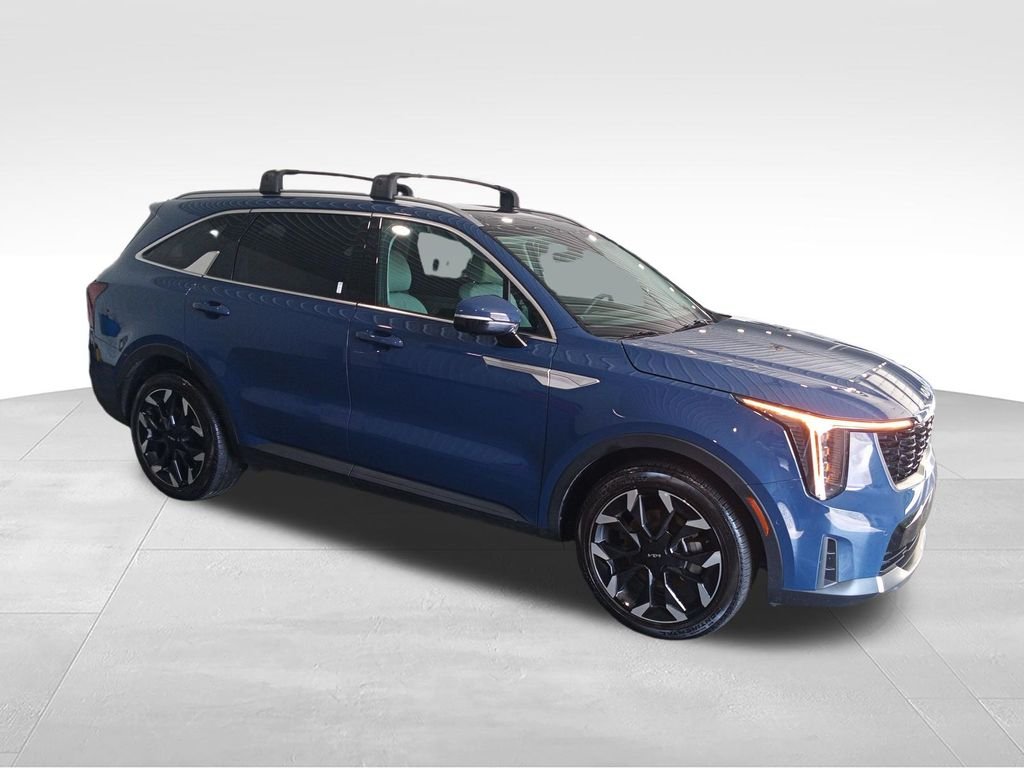Used 2025 Black Kia SX image 9
