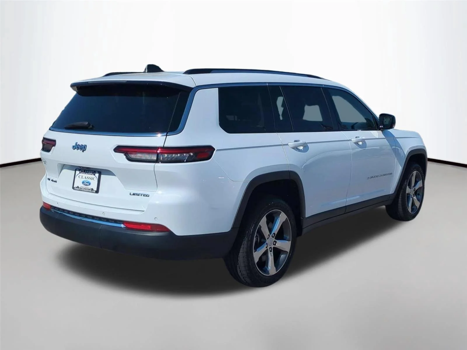 Used 2021 Bright White Clearcoat Jeep Limited image 5