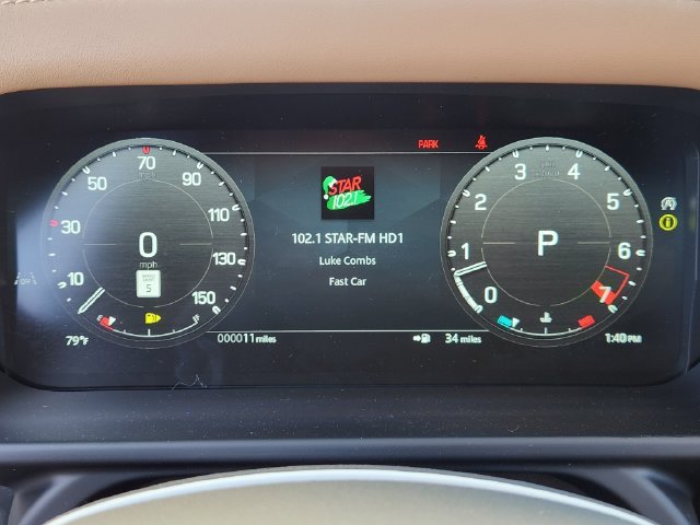 Used 2026  Land Rover S image 11
