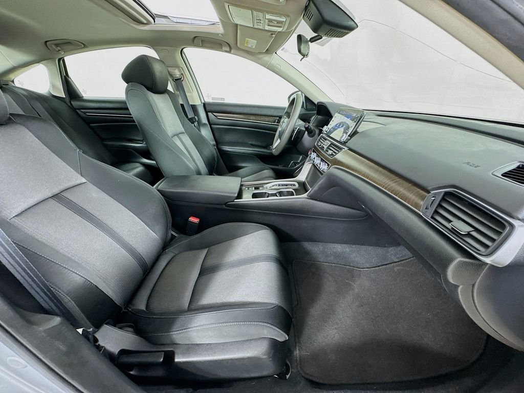 Certified Used 2021 Silver Honda EX image 37