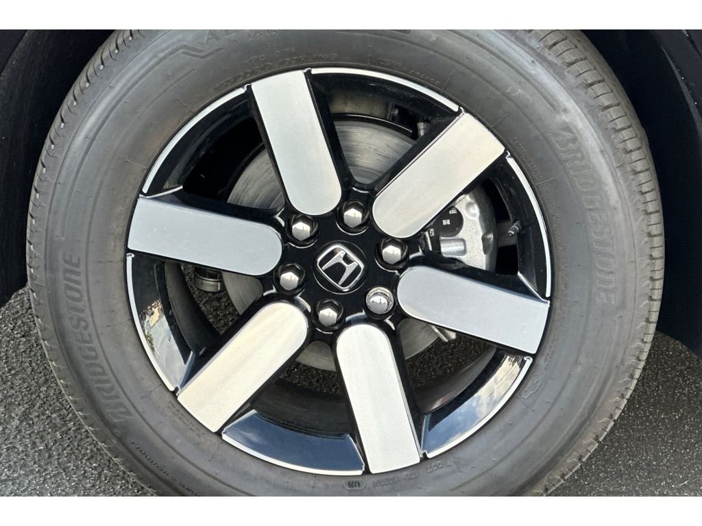 New 2026 Frostline White Pearl Honda Touring image 31