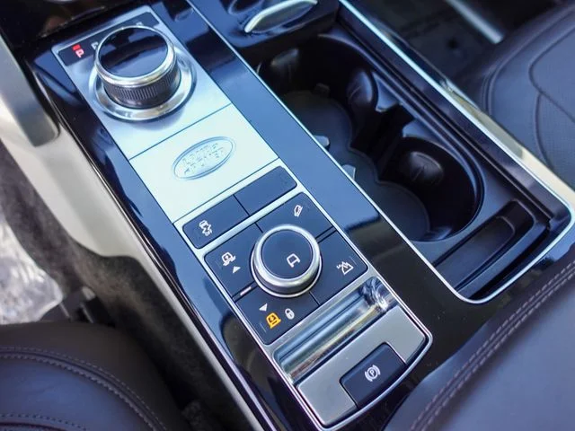 Used 2021  Land Rover Westminster image 20