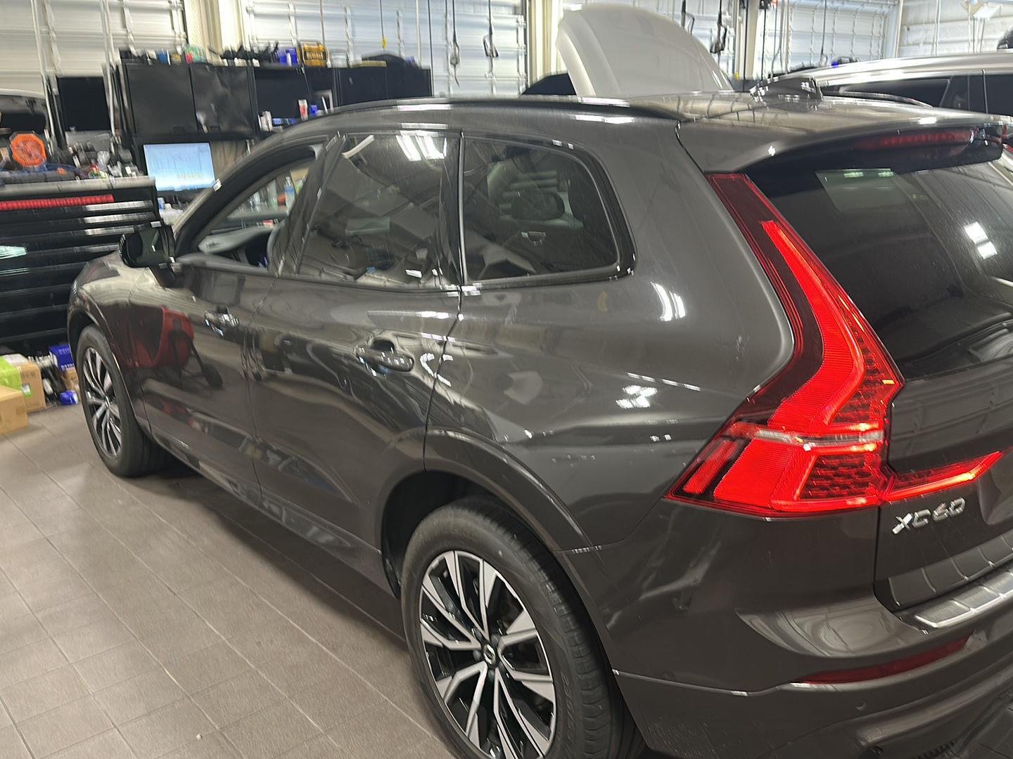 Used 2024 Platinum Grey Metallic Volvo Core Dark Theme image 6
