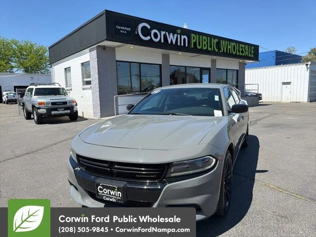 2018 Dodge Charger SXT's photo