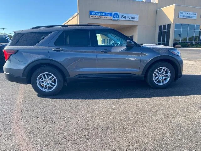 New 2026 Carbonized Gray Metallic Ford Active image 9