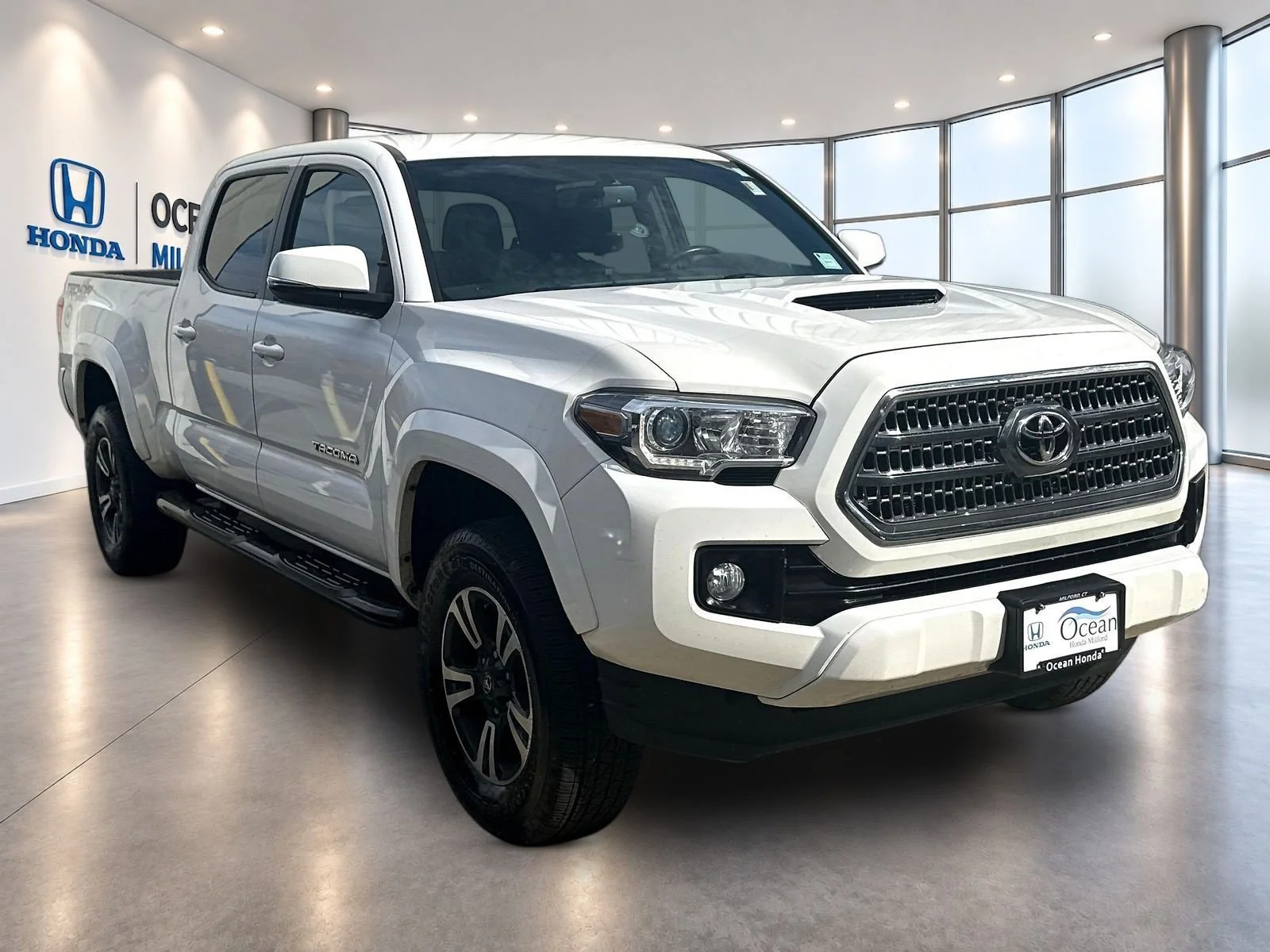 Used 2016 Super White Toyota TRD Sport image 3