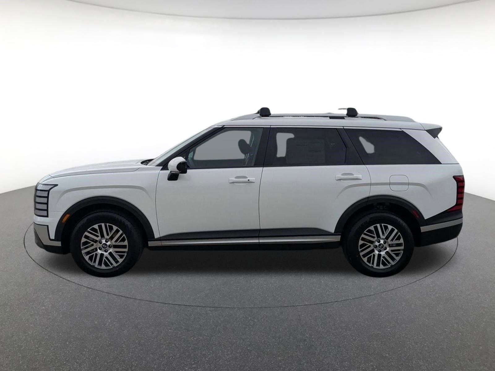 New 2026 Creamy White Pearl Hyundai SEL 7P image 7