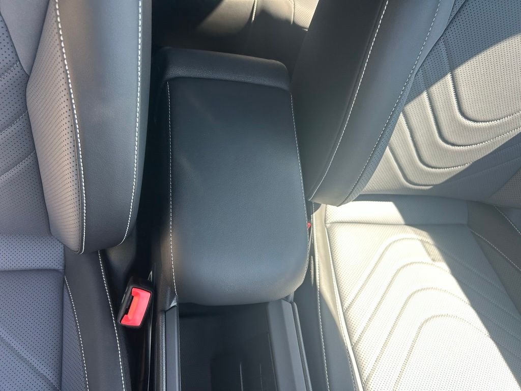 New 2026 White/off-white Volkswagen 2.0T SE R-Line Black image 40