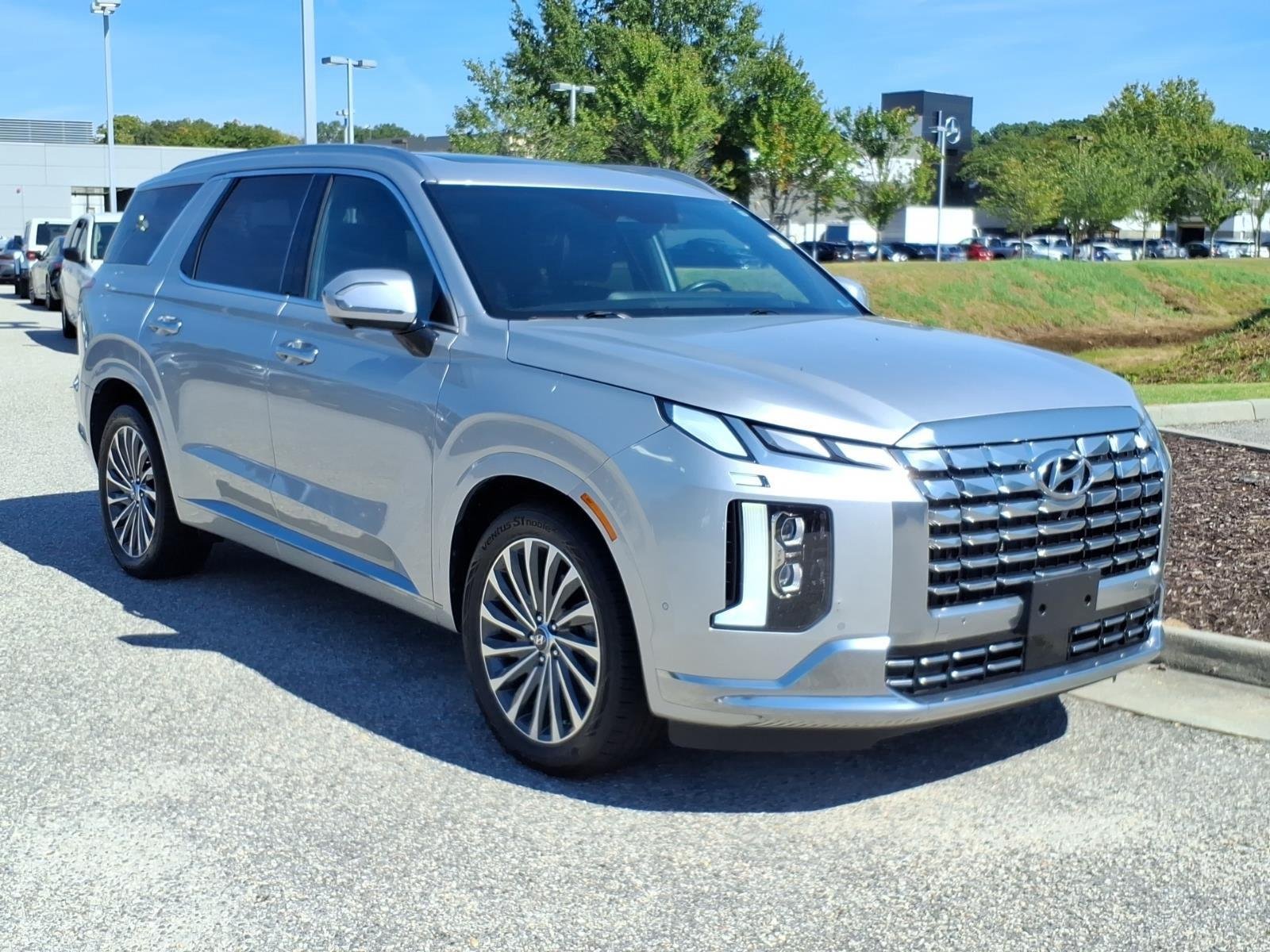 Used 2024 Typhoon Silver Hyundai Calligraphy image 5