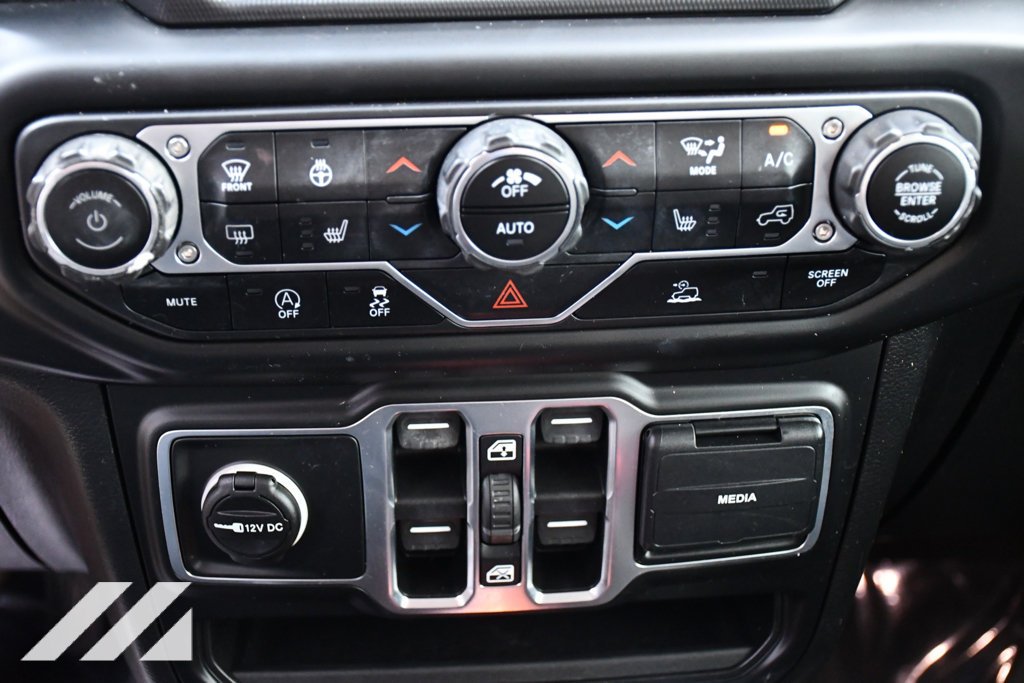 Used 2021 Blue Jeep Overland image 19
