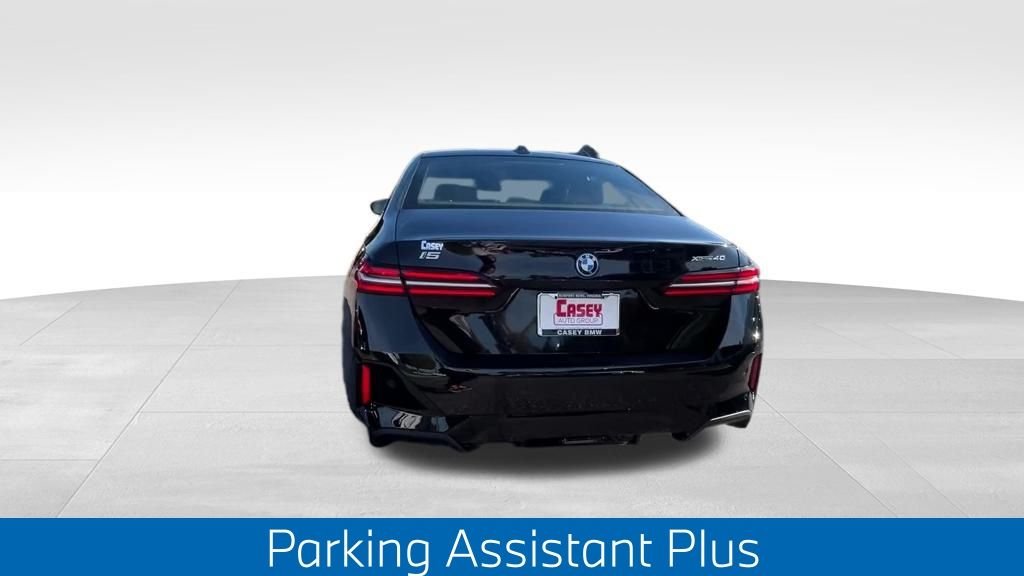 Used 2026 Black BMW xDrive40 image 10