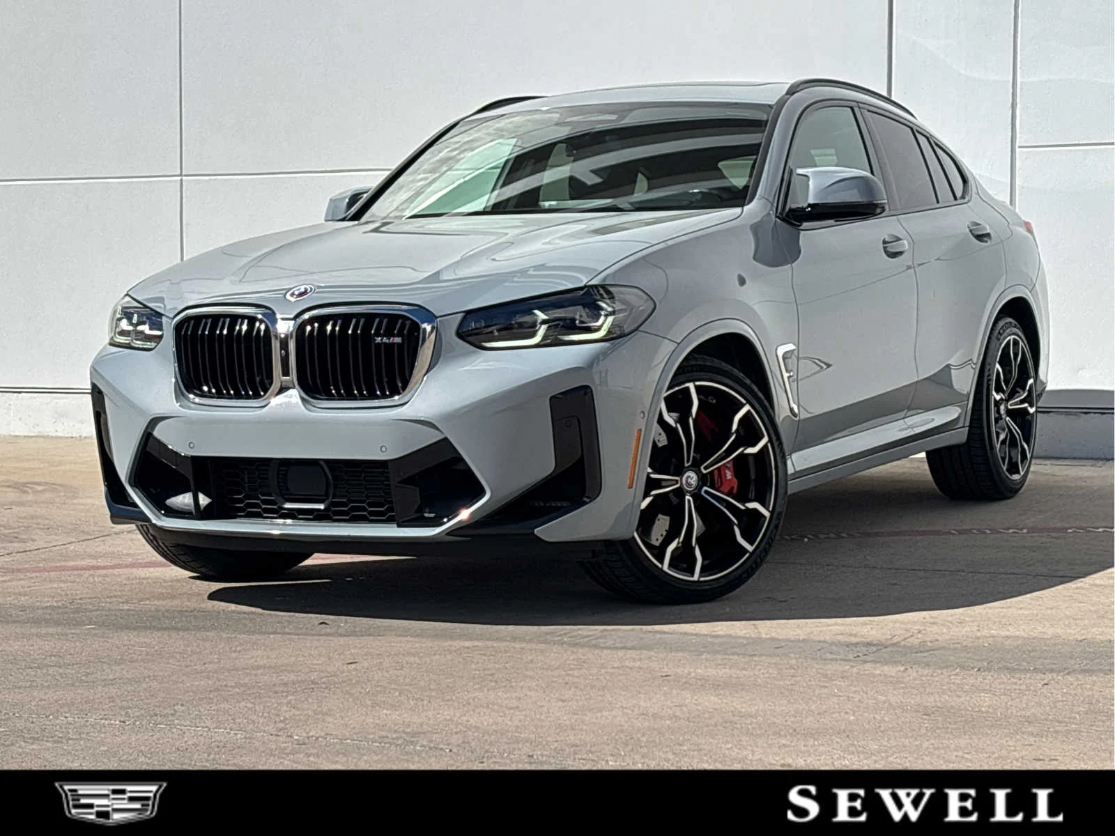 2022 BMW X4 M -'s photo
