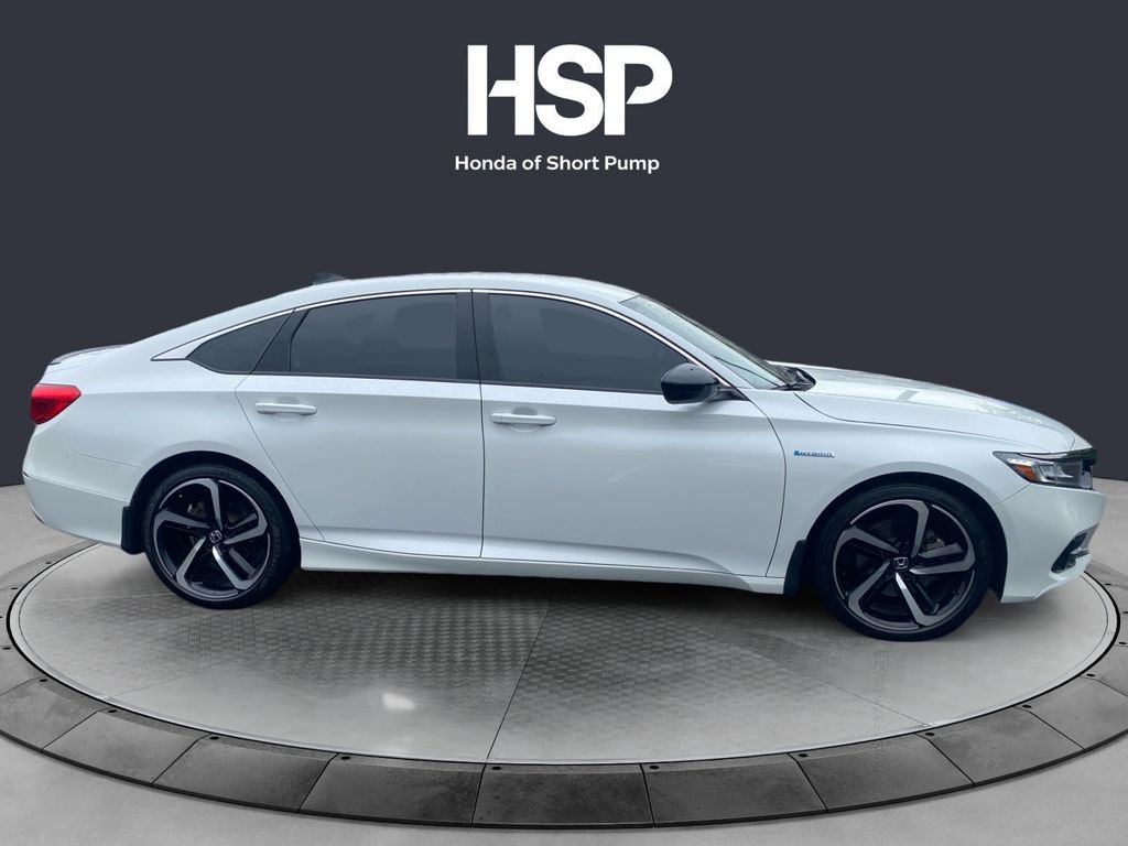 Used 2022 Platinum White Pearl Honda Sport image 6