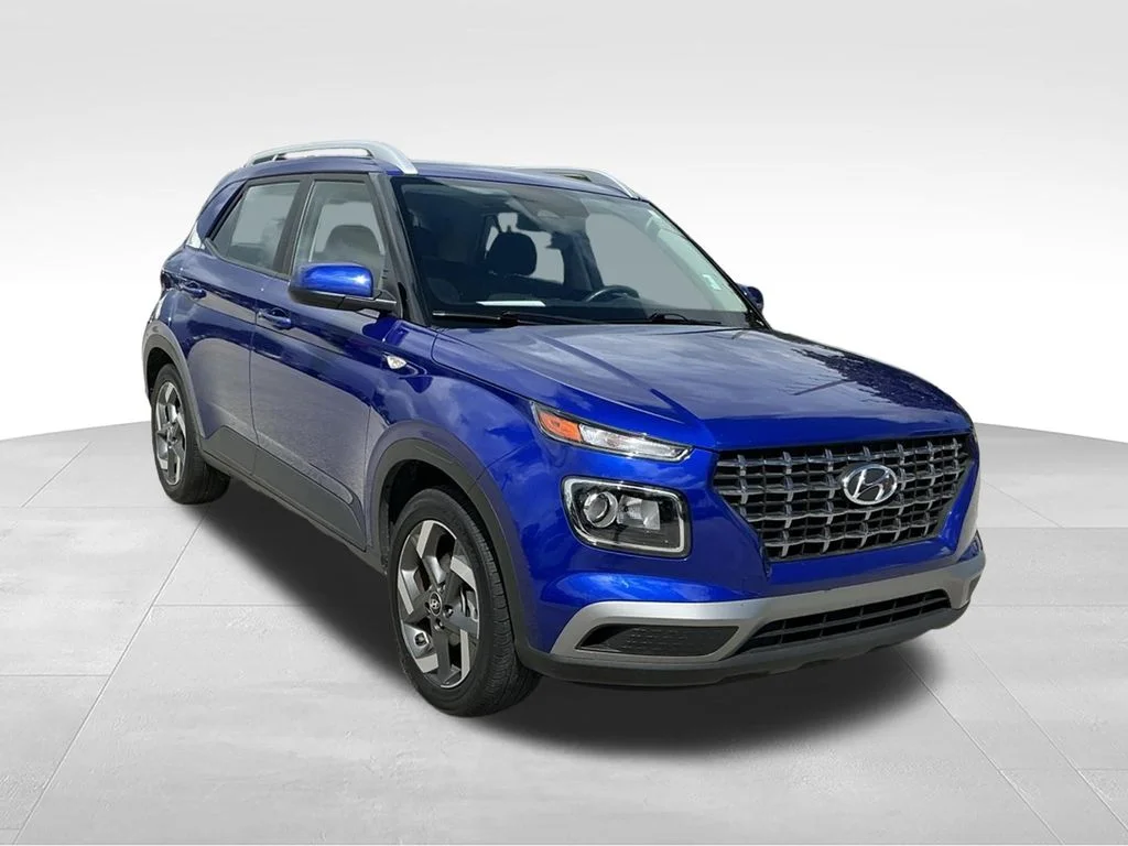 Used 2025 Blue Hyundai SEL image 11