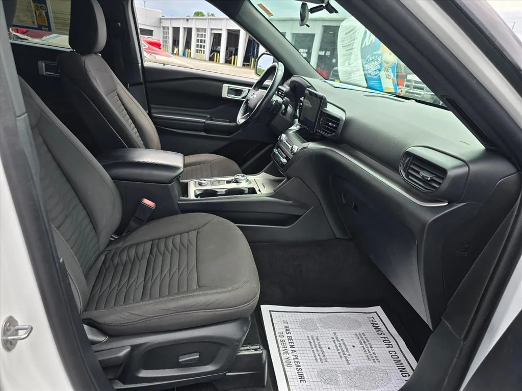 Used 2020 White Ford XLT image 15