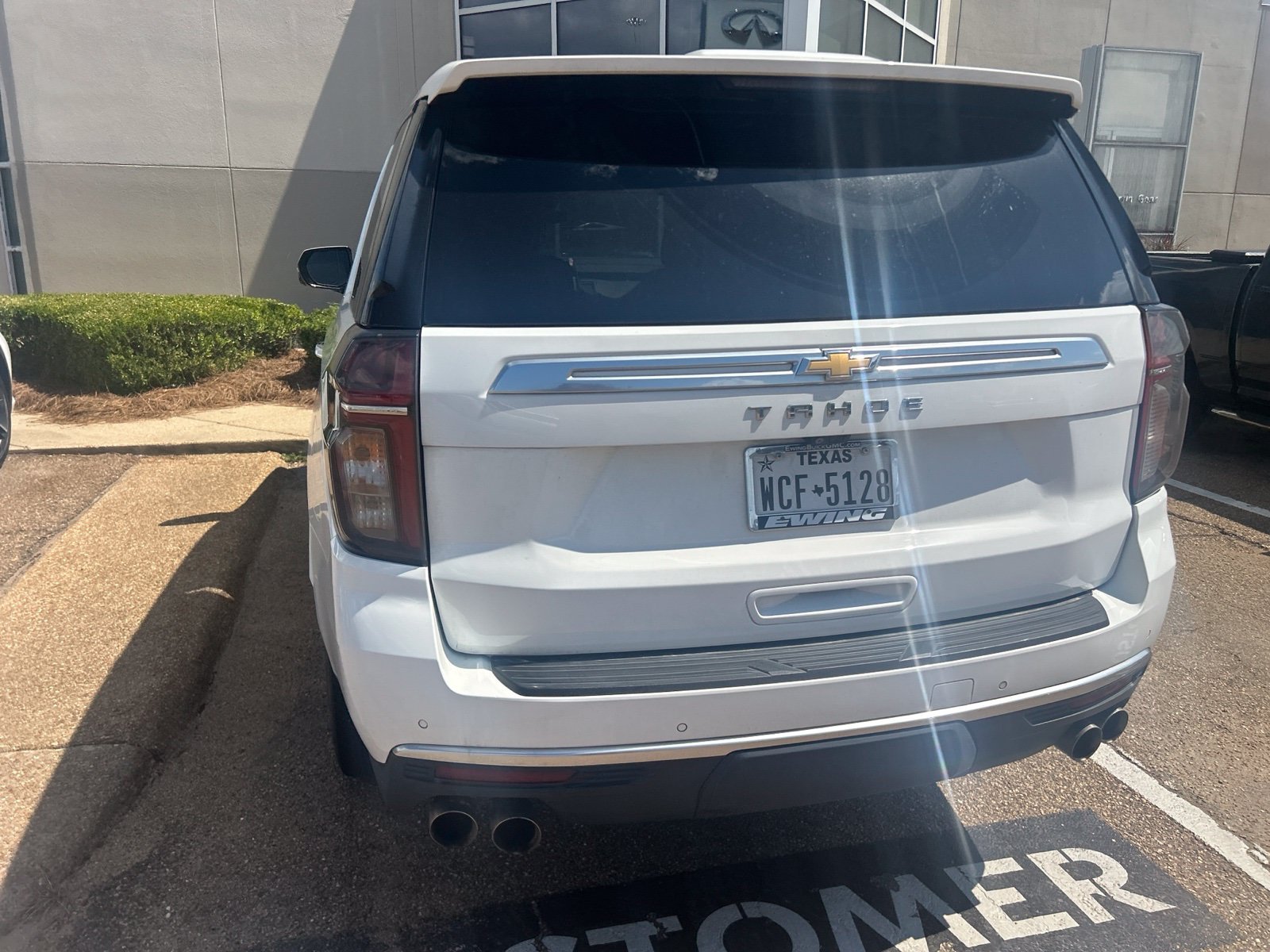 Used 2021 White Chevrolet High Country image 19