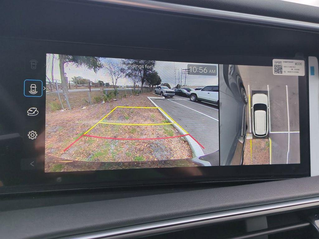New 2026 White Hyundai SEL Premium FWD image 26