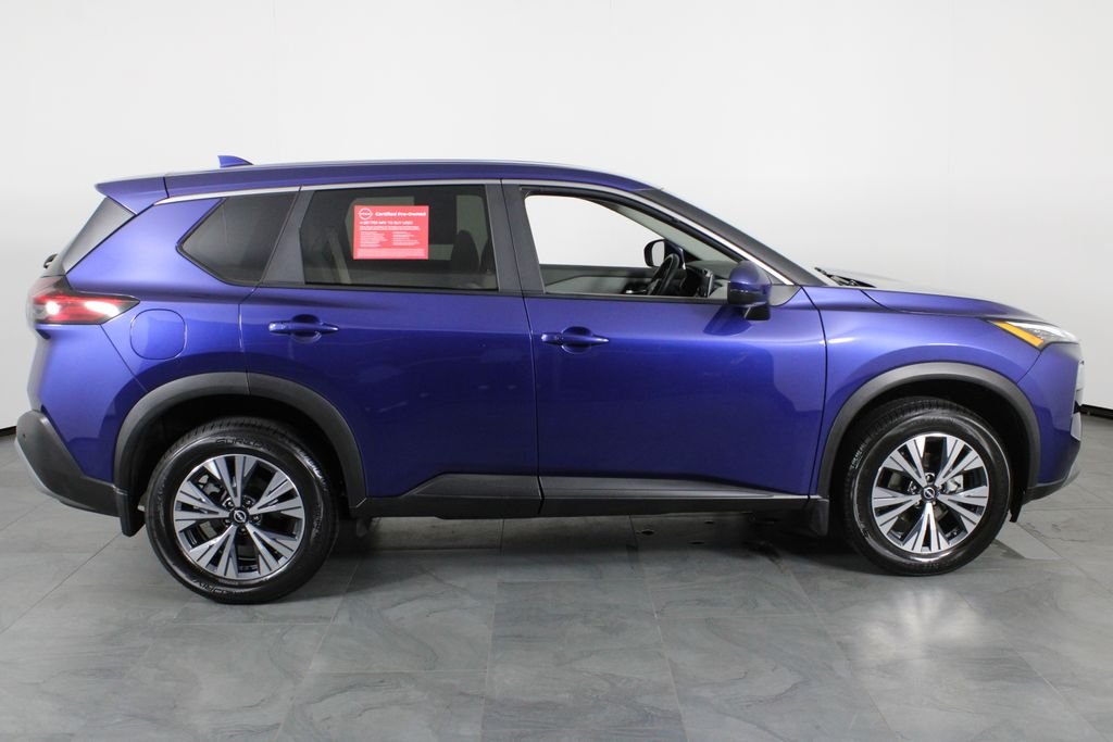2023 Nissan Rogue SV - Photo 14