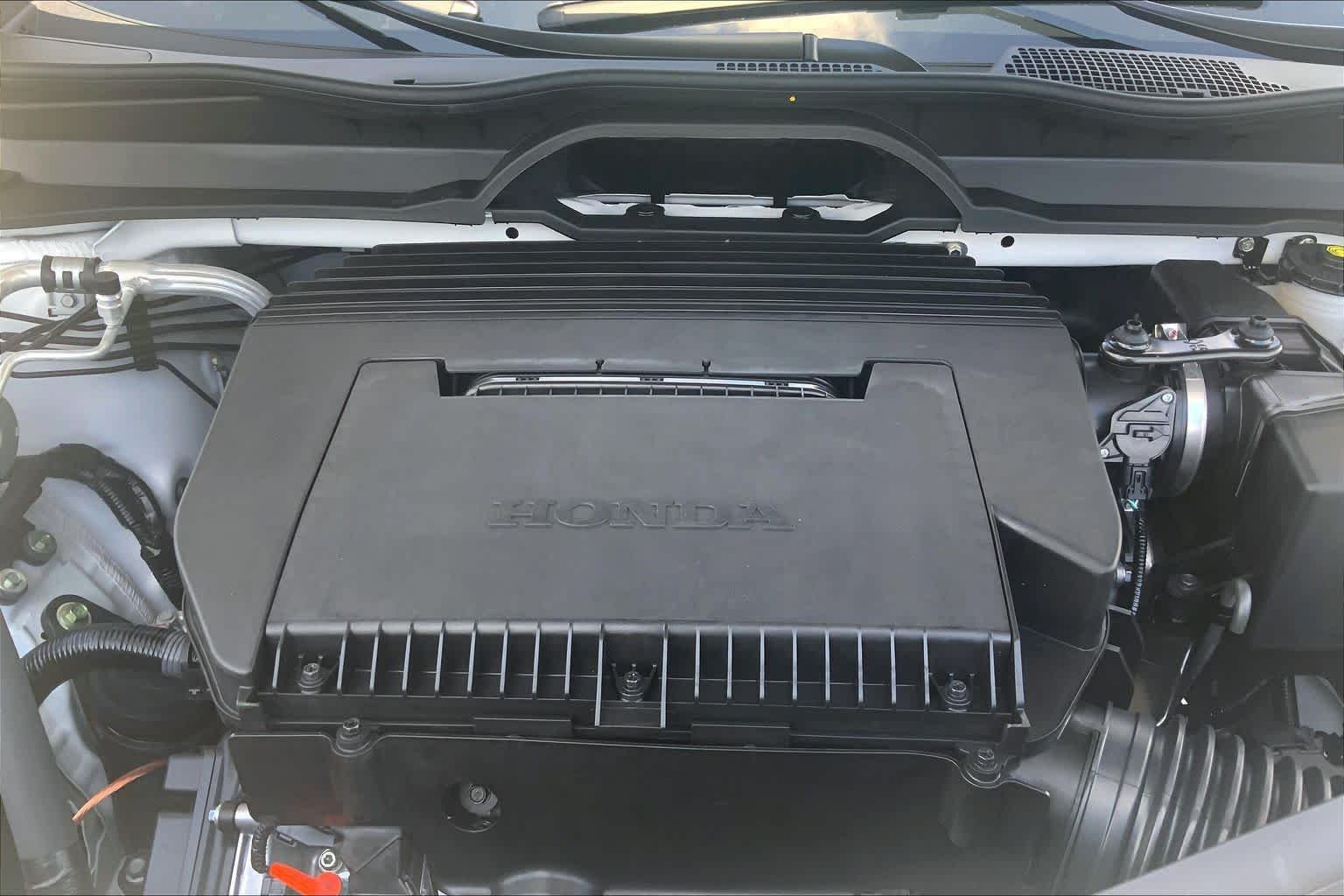 New 2026 Platinum White Pearl Honda AWD Touring Blackout image 16