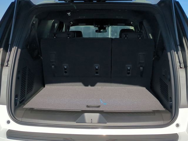 2026 Chevrolet Suburban LS - Photo 28